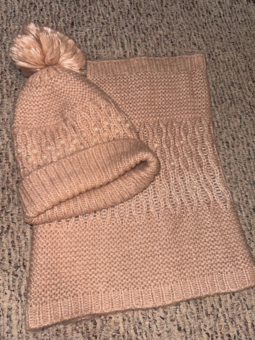 Women’s Pearl Accent Knit Sweater in Blush